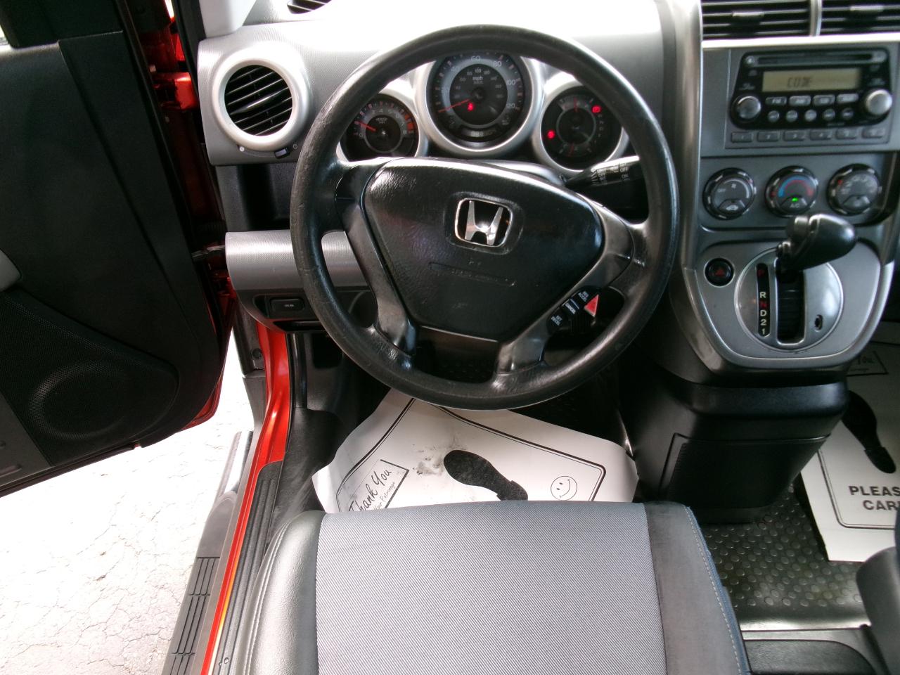 Honda Element photo 18
