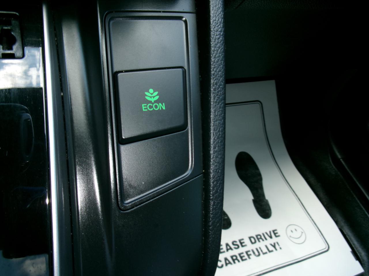 Honda CR-V photo 32