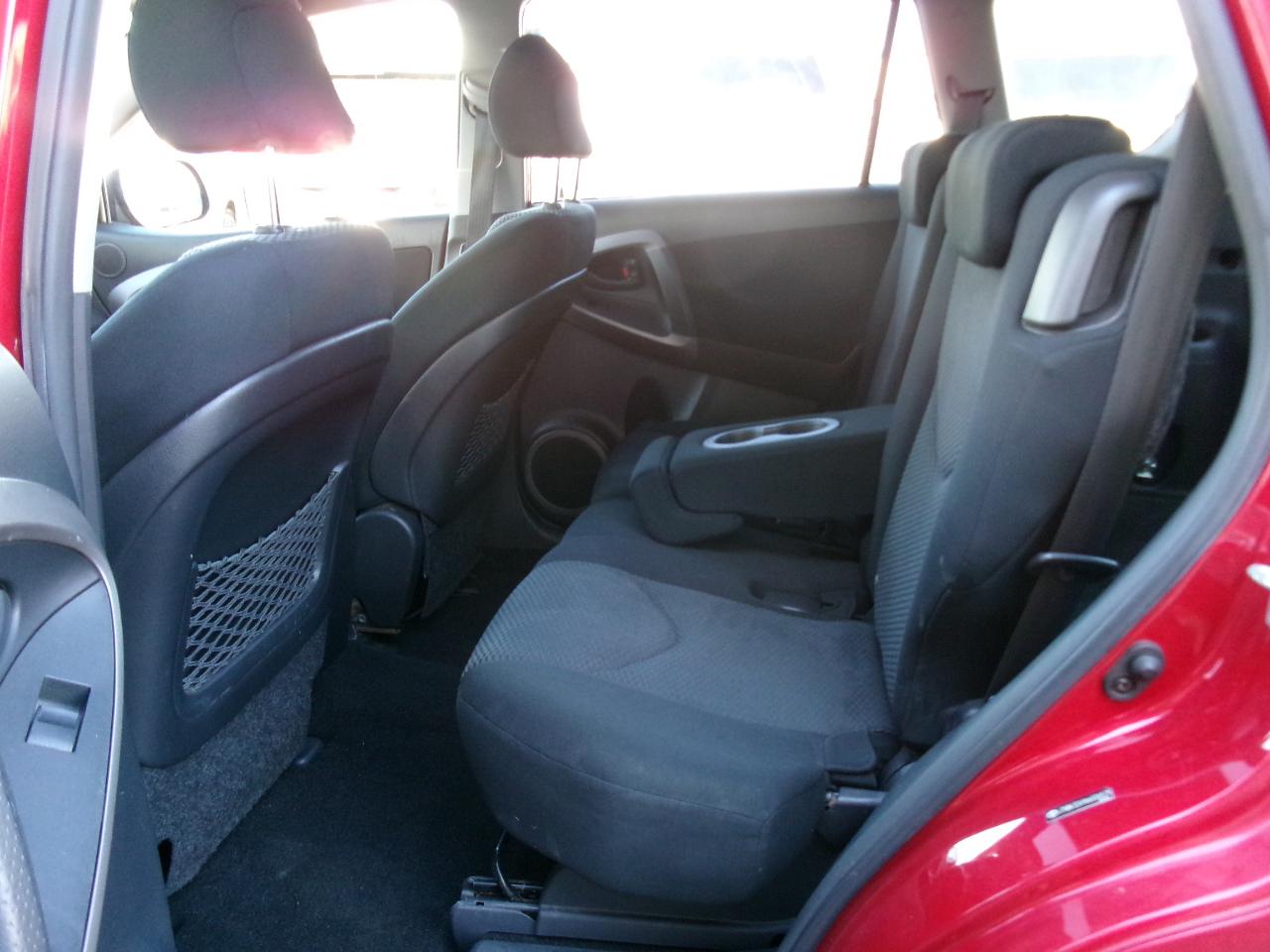 Toyota RAV4 4dr Sport V6 4WD (Natl) 2006