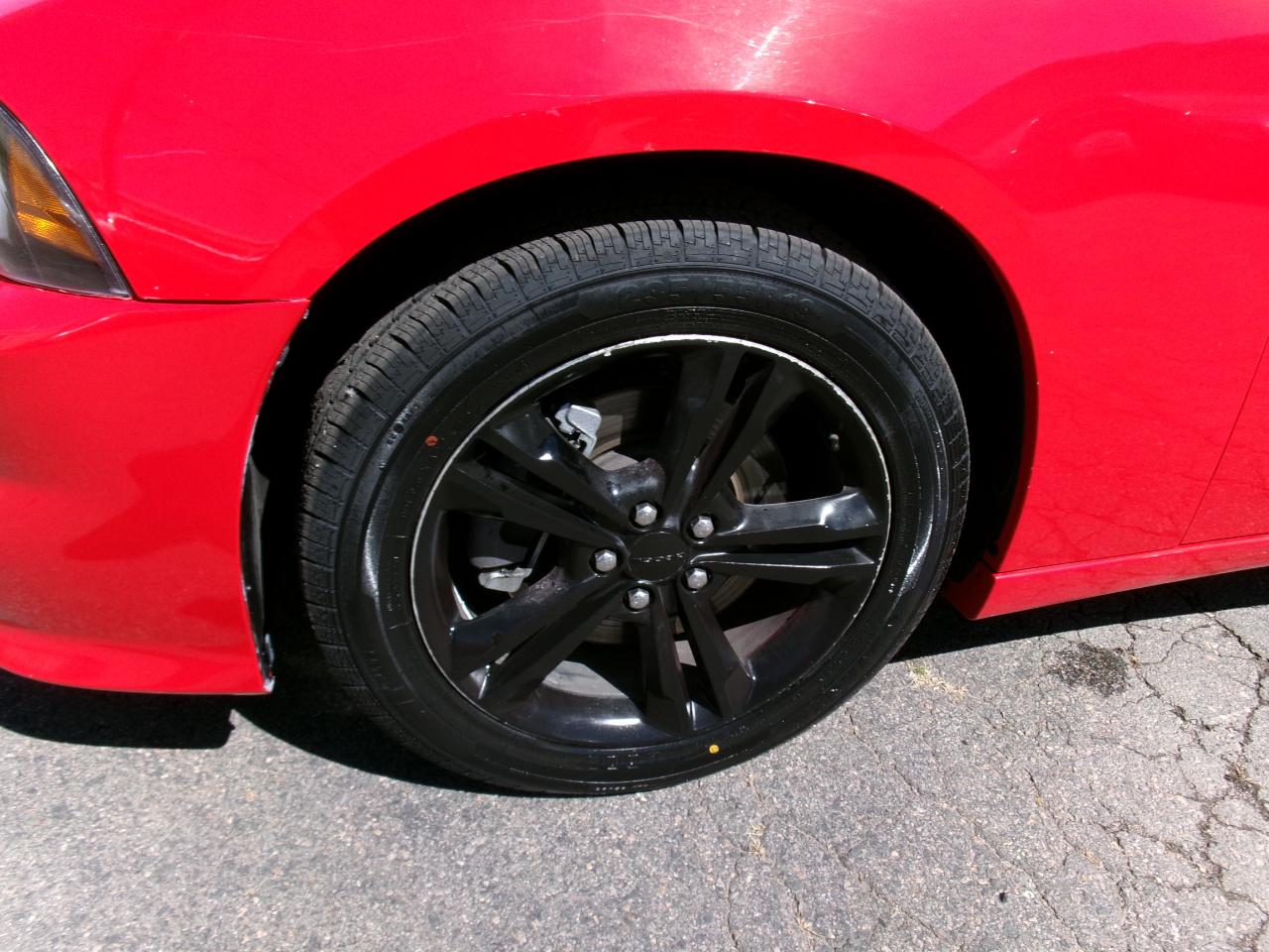 Dodge Charger 4dr Sdn RT AWD 2014