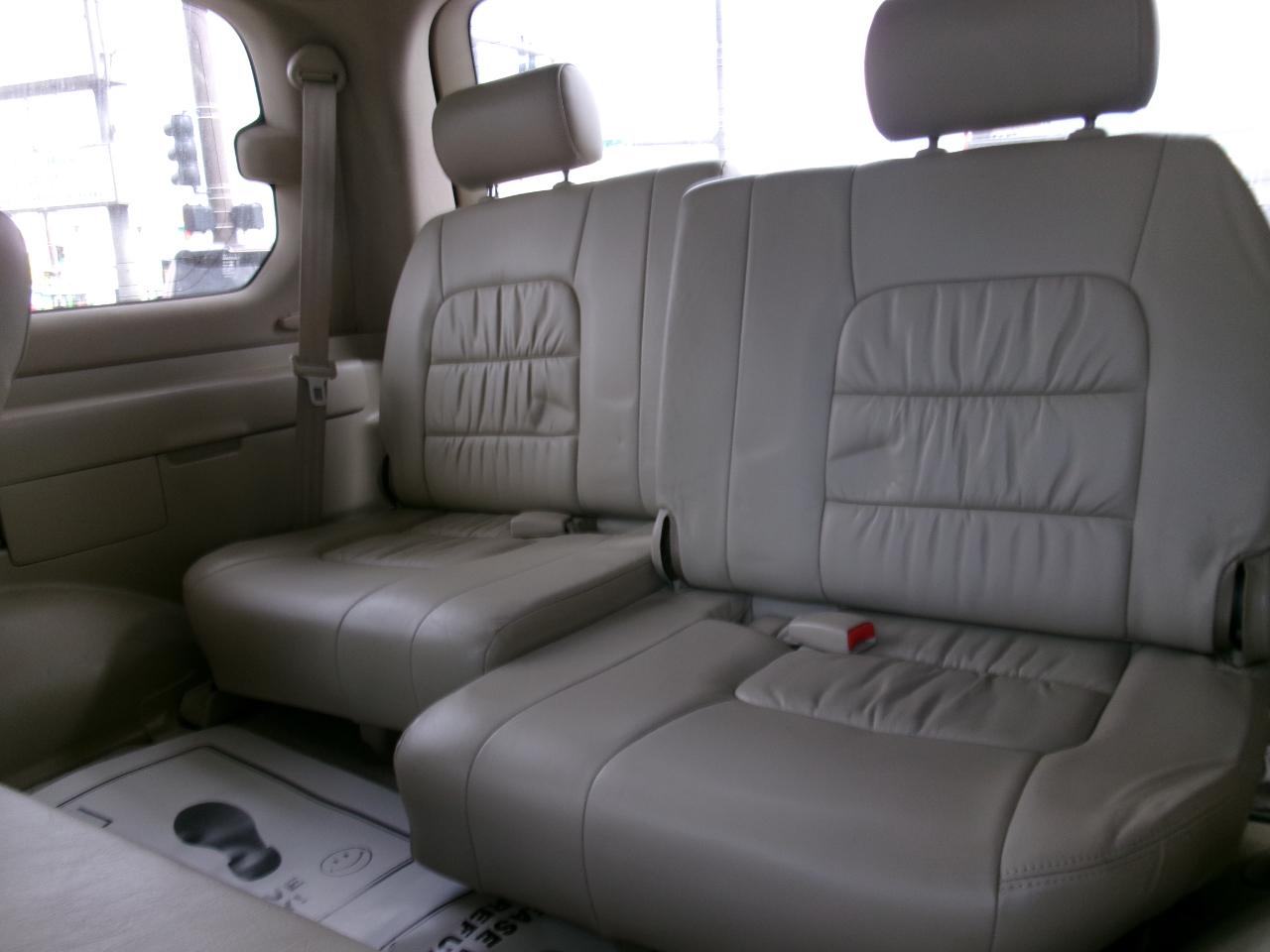Lexus LX 470 4dr SUV 2003