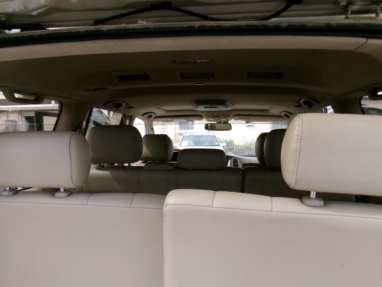 Lexus LX 470 4dr SUV 2003
