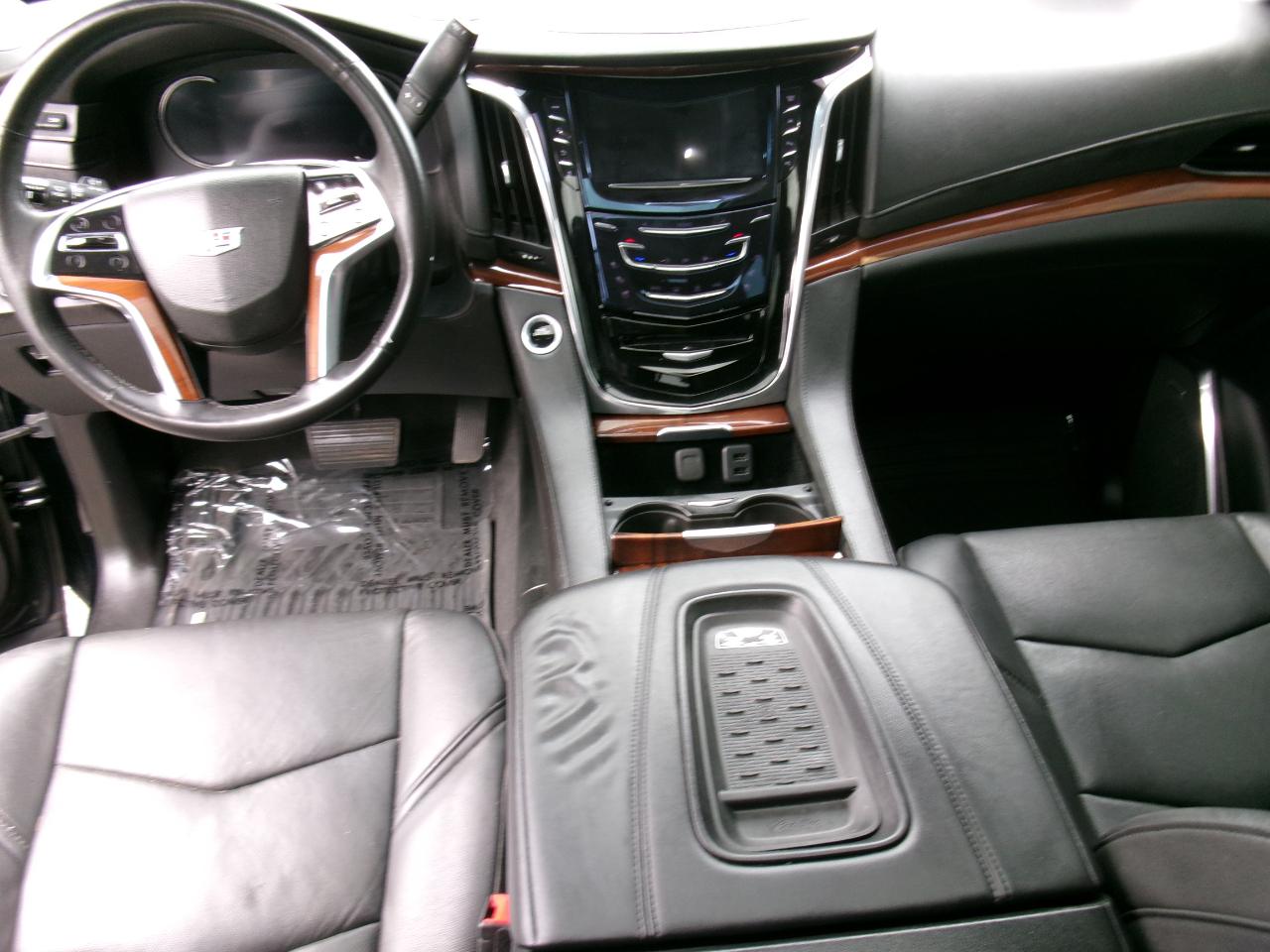 Cadillac Escalade photo 18
