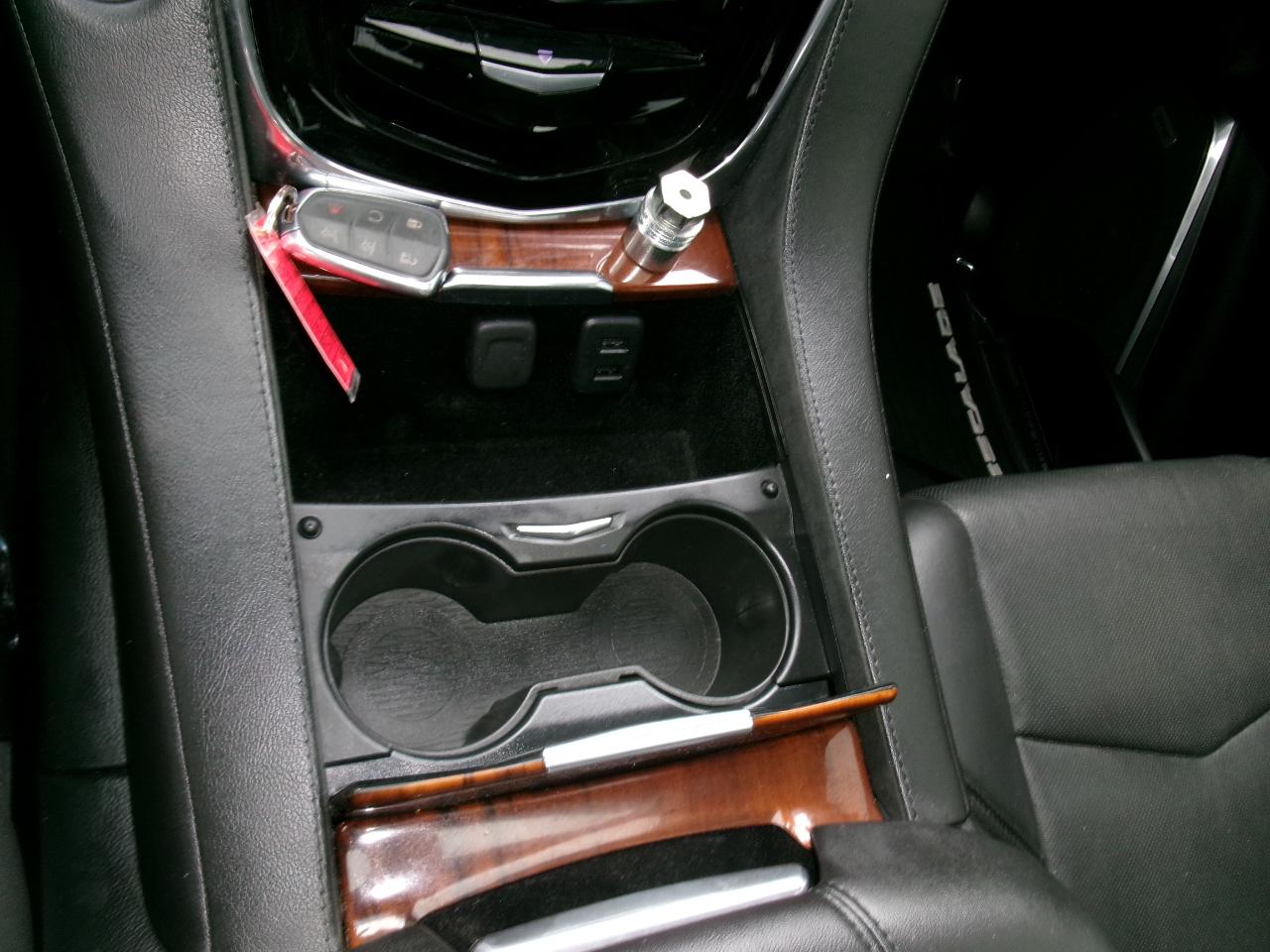 Cadillac Escalade photo 26