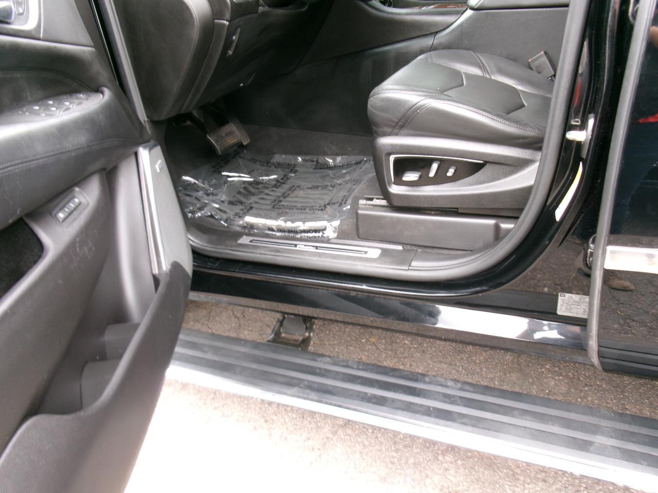 Cadillac Escalade photo 33
