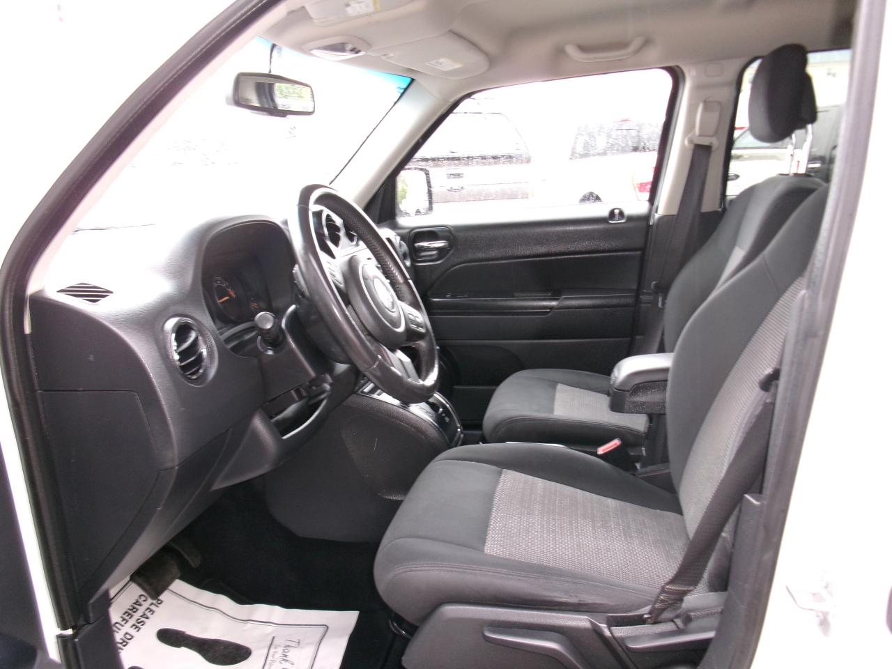 Jeep Patriot 4WD 4dr Latitude 2015