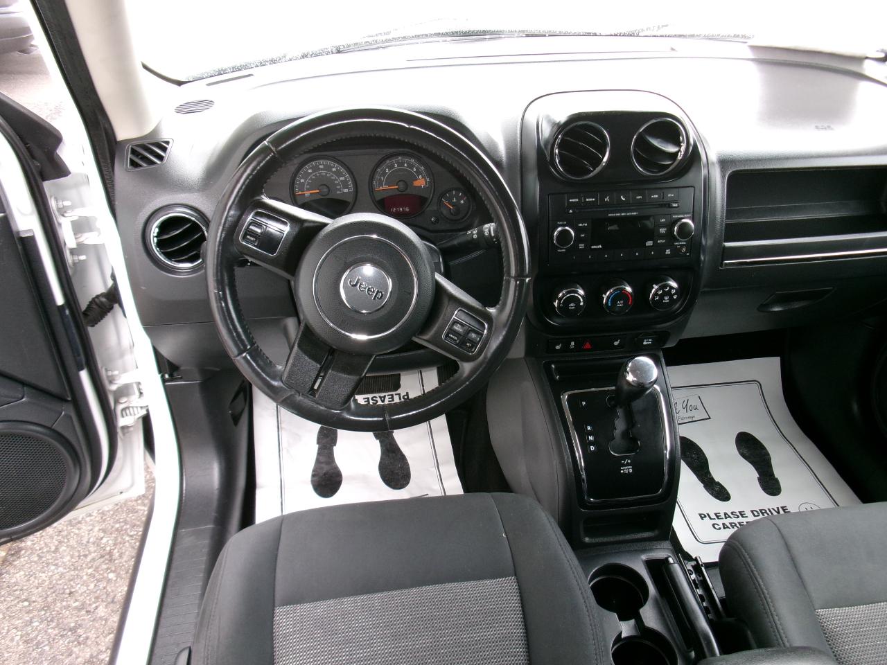 Jeep Patriot 4WD 4dr Latitude 2015