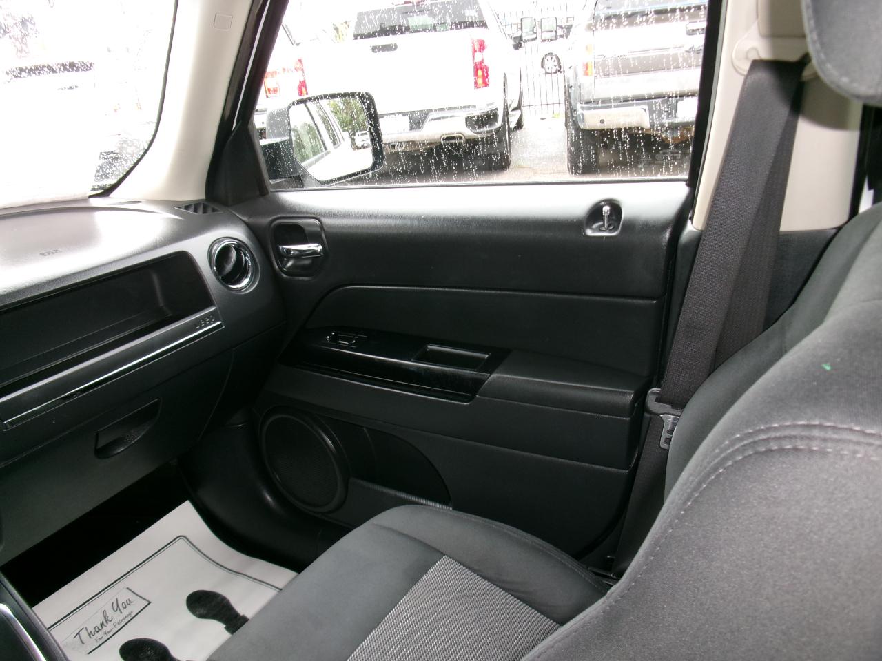 Jeep Patriot 4WD 4dr Latitude 2015