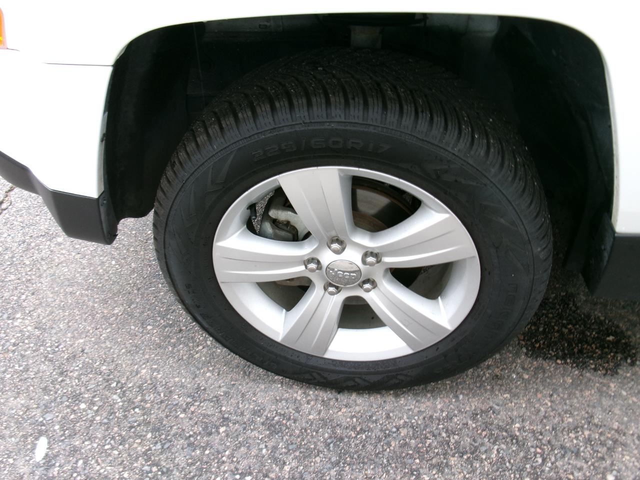 Jeep Patriot 4WD 4dr Latitude 2015