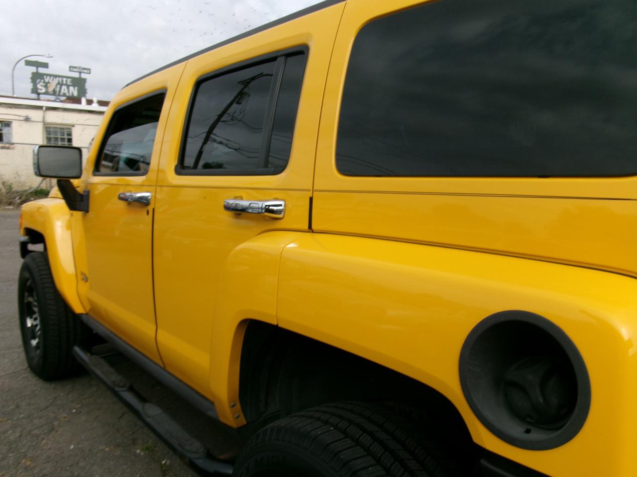 HUMMER H3 4dr 4WD SUV 2006