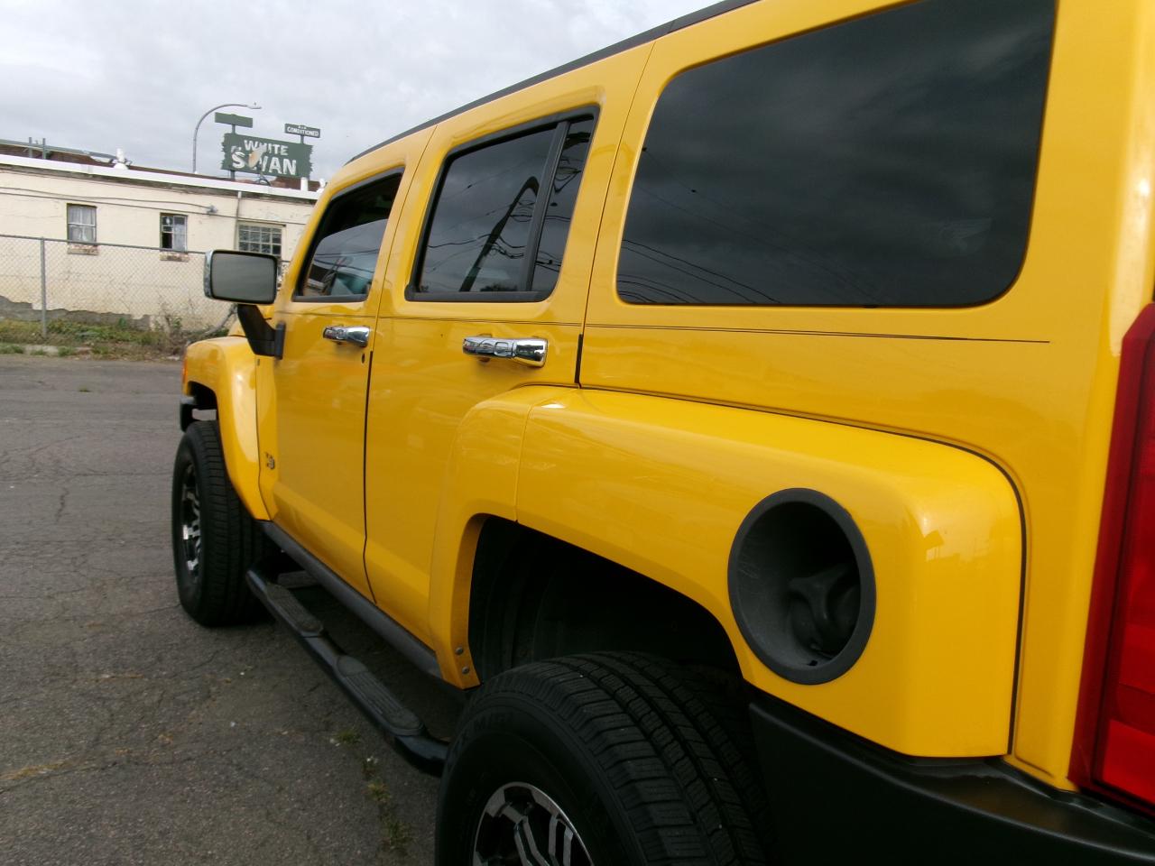 HUMMER H3 4dr 4WD SUV 2006