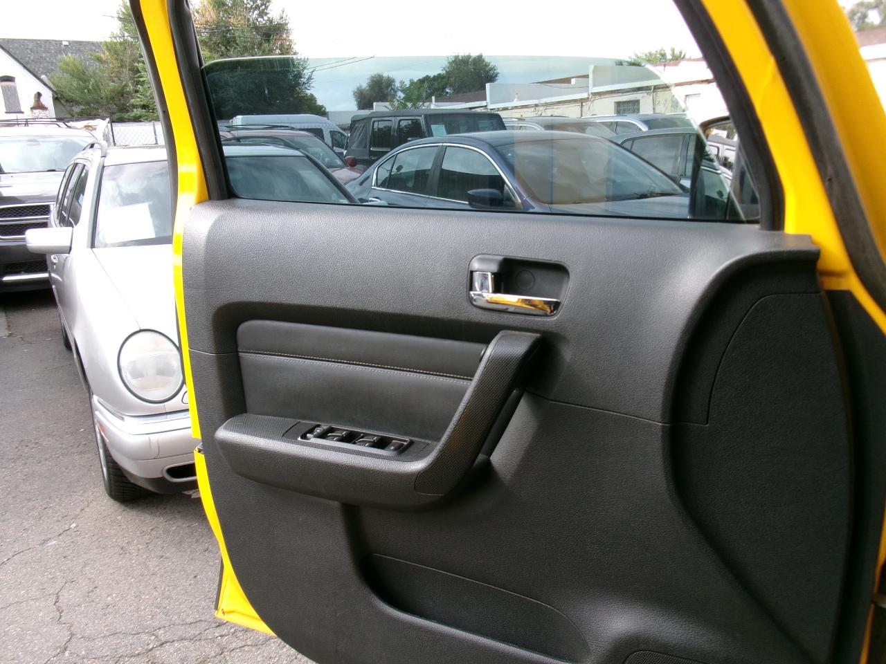 HUMMER H3 4dr 4WD SUV 2006