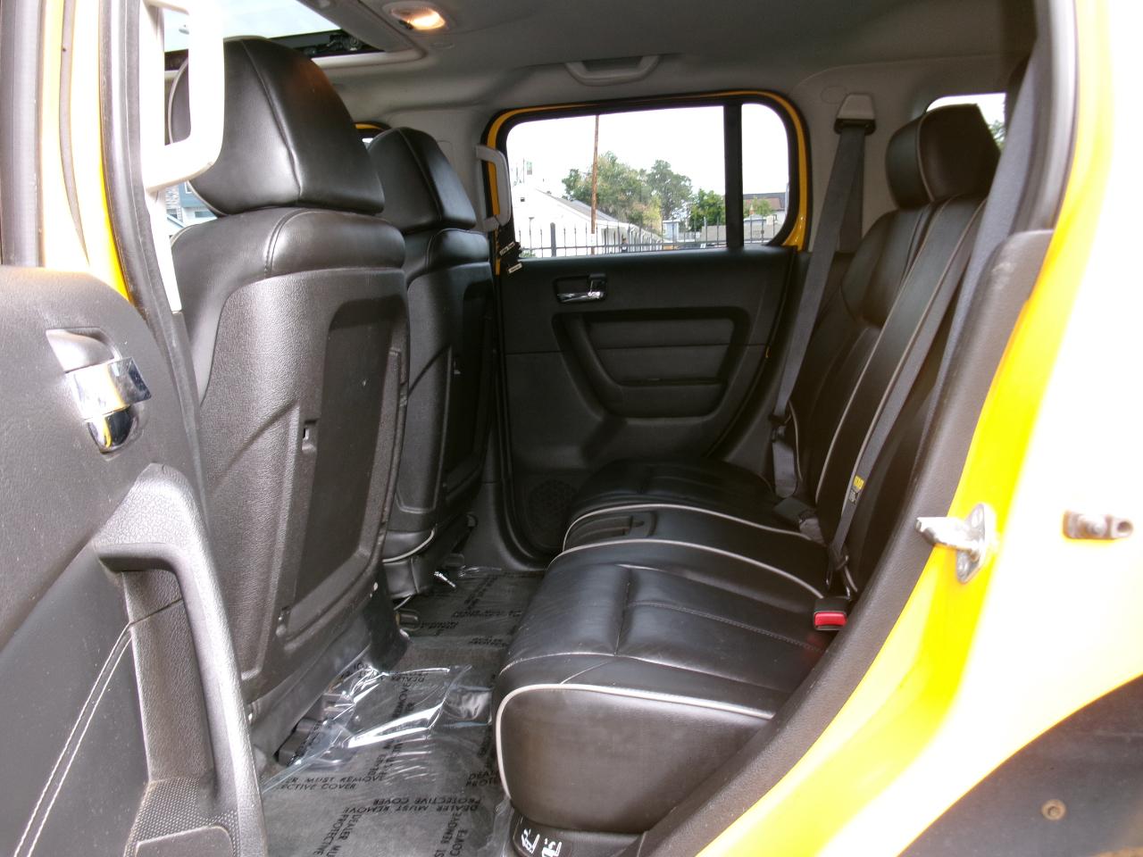 HUMMER H3 4dr 4WD SUV 2006