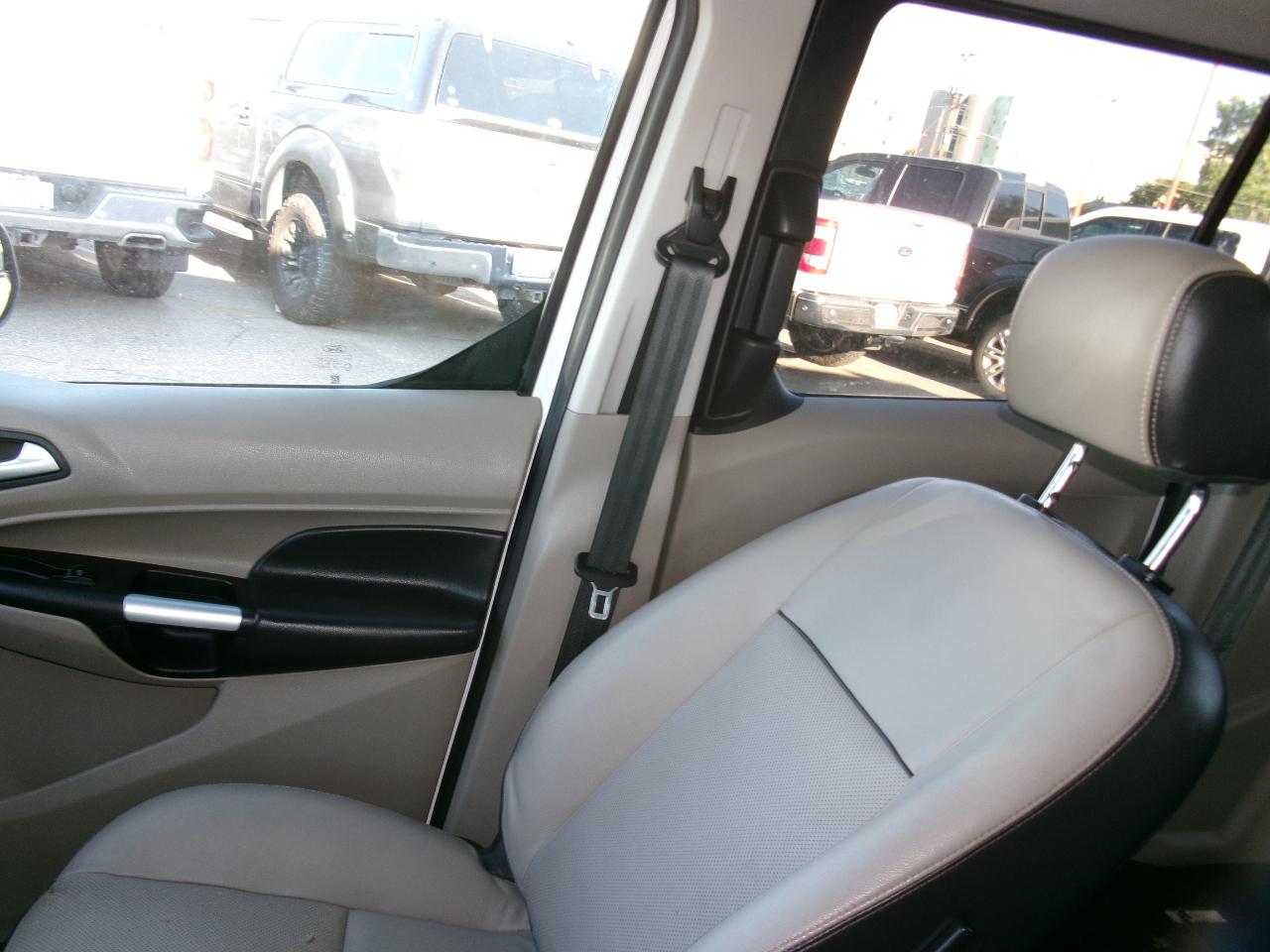 Ford Transit Connect Wagon 4dr Wgn SWB XLT w/Rear Liftgate 2015