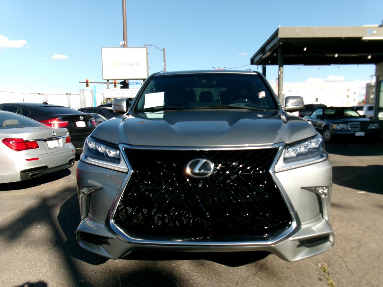Lexus LX LX 570 Two Row 4WD 2020