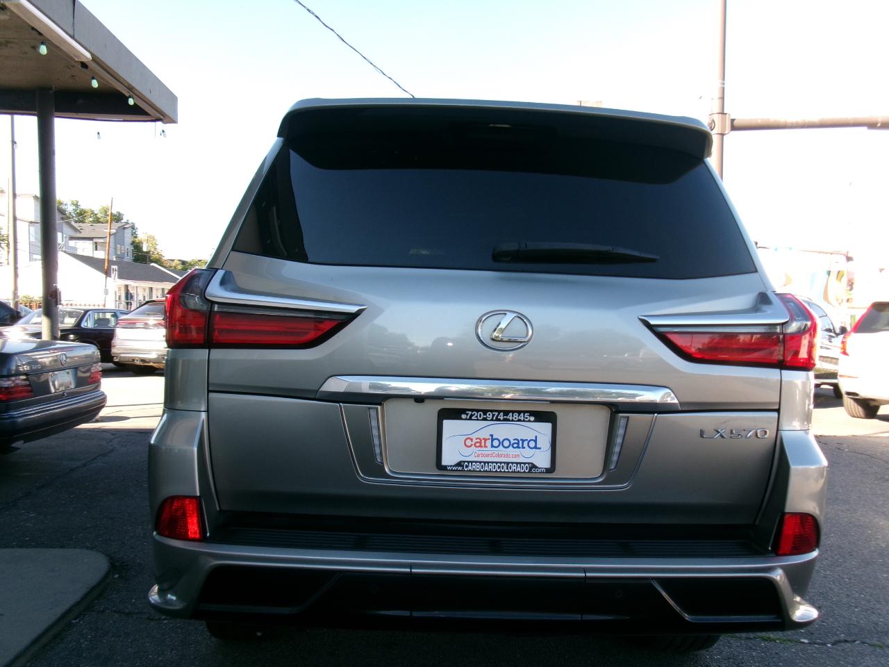 Lexus LX LX 570 Two Row 4WD 2020