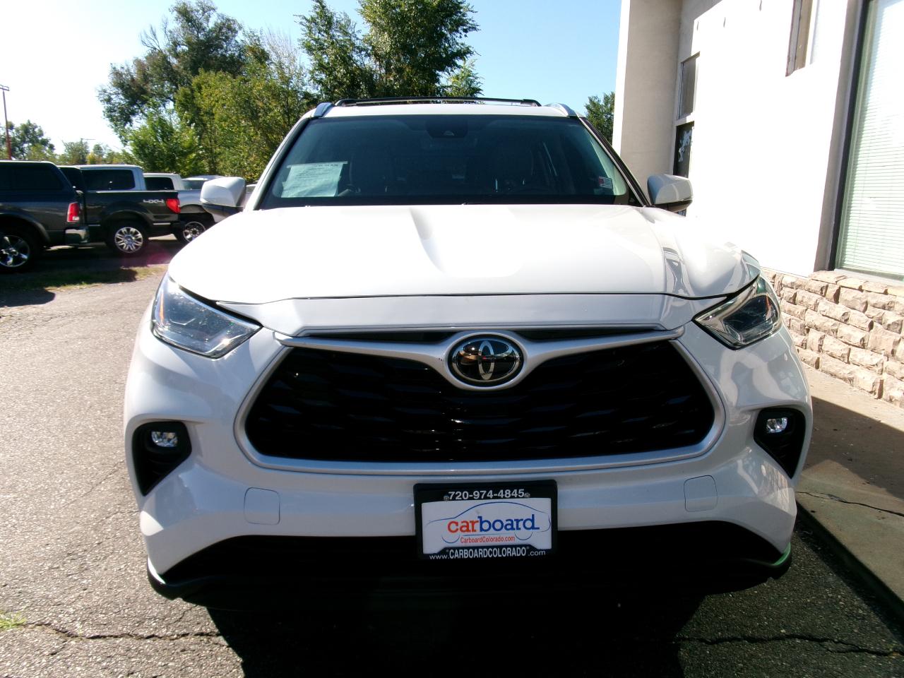 Toyota Highlander XLE AWD (Natl) 2021