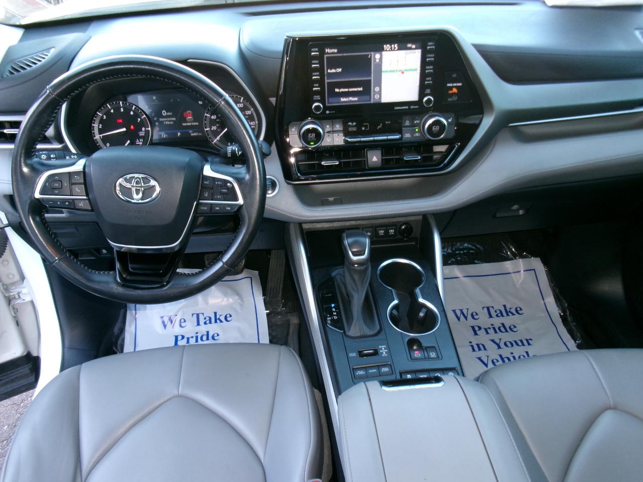 Toyota Highlander XLE AWD (Natl) 2021