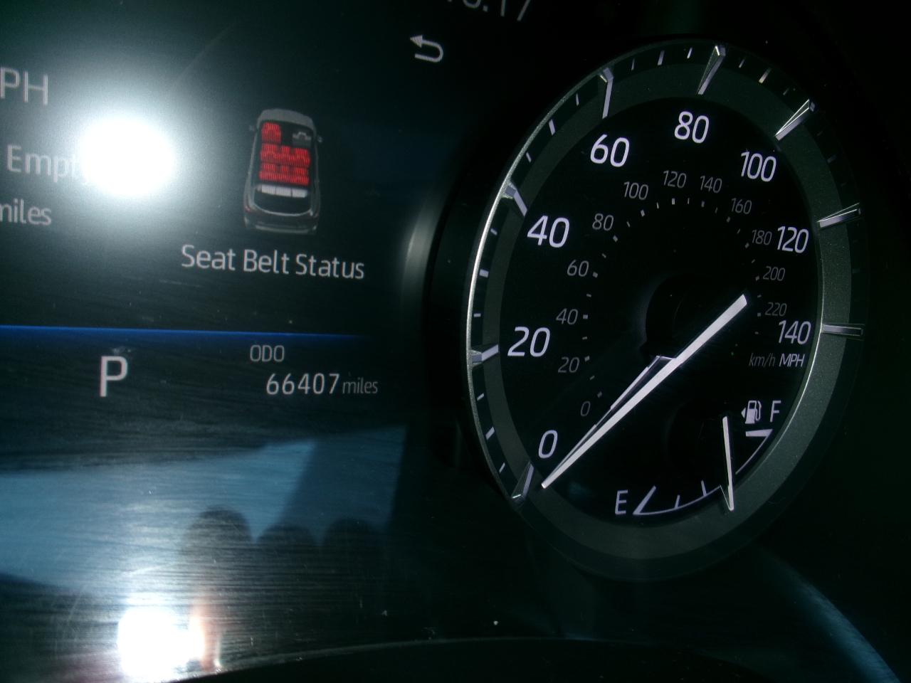 Toyota Highlander XLE AWD (Natl) 2021