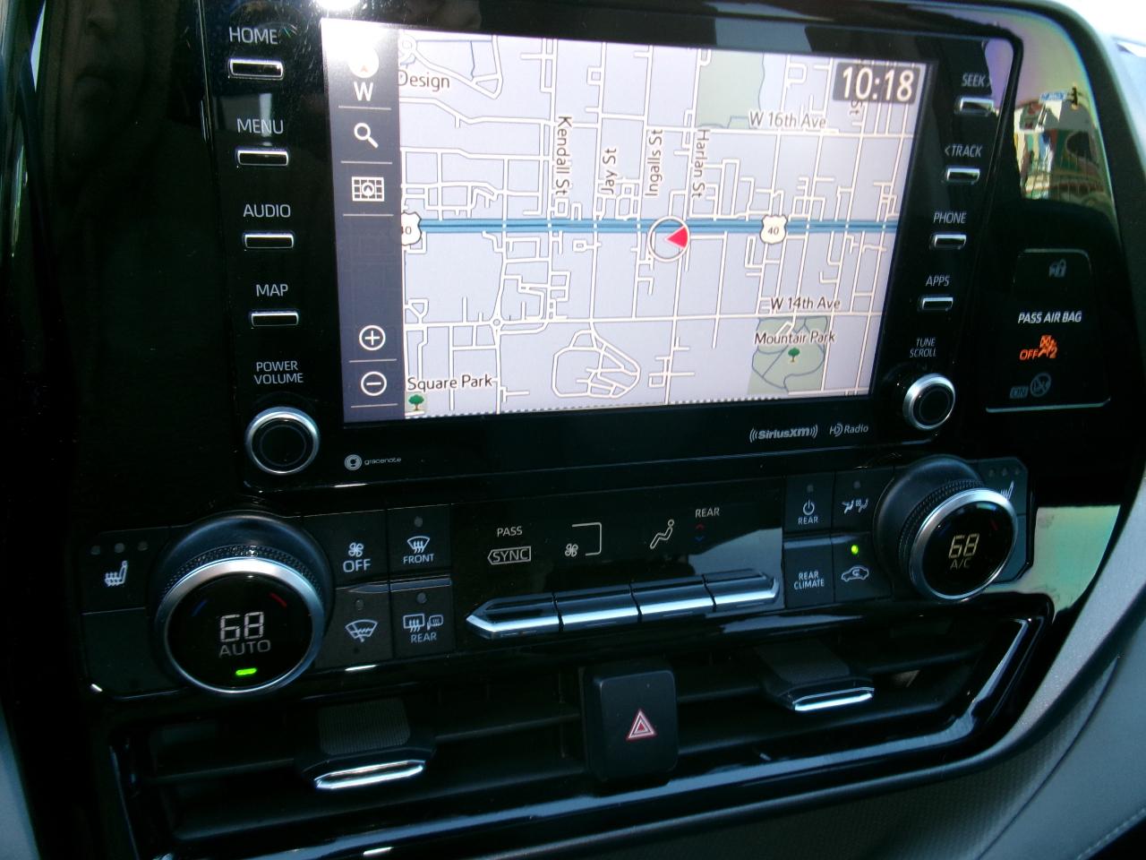 Toyota Highlander XLE AWD (Natl) 2021