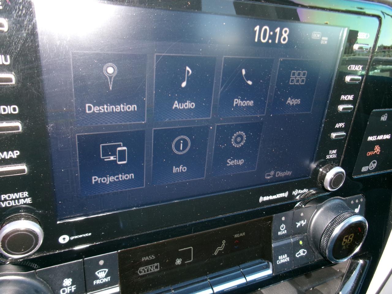 Toyota Highlander XLE AWD (Natl) 2021