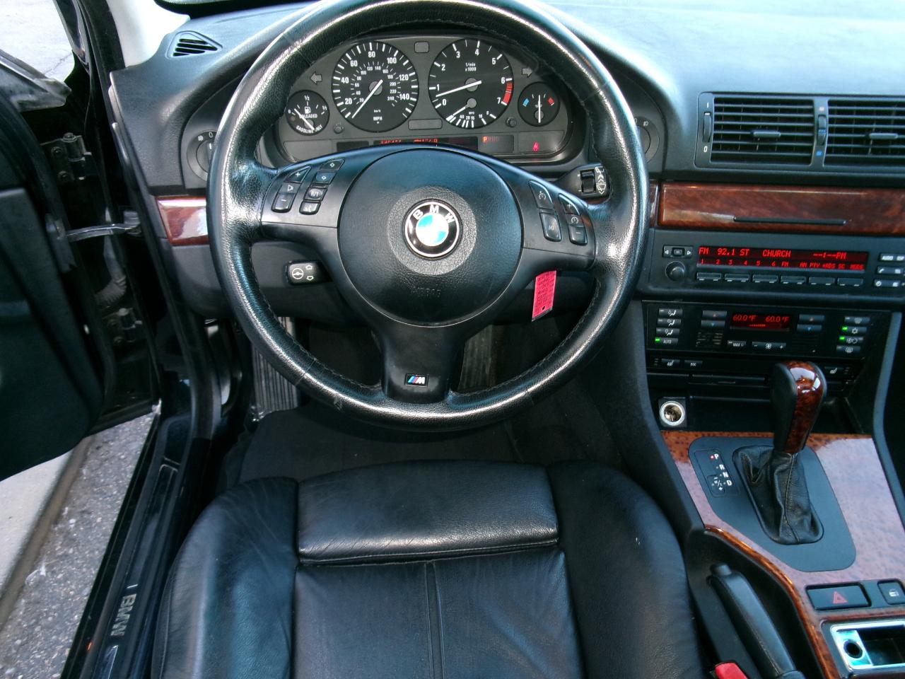 BMW 530i photo 16