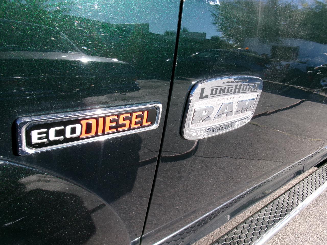 RAM 1500 4WD Crew Cab 140.5" Laramie Longhorn 2015