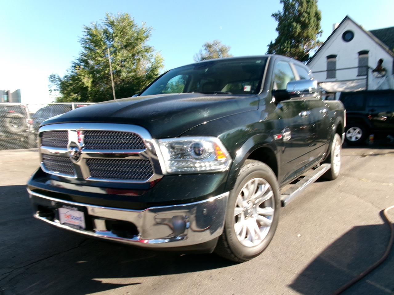 2015 RAM 1500 Pickup Laramie Longhorn