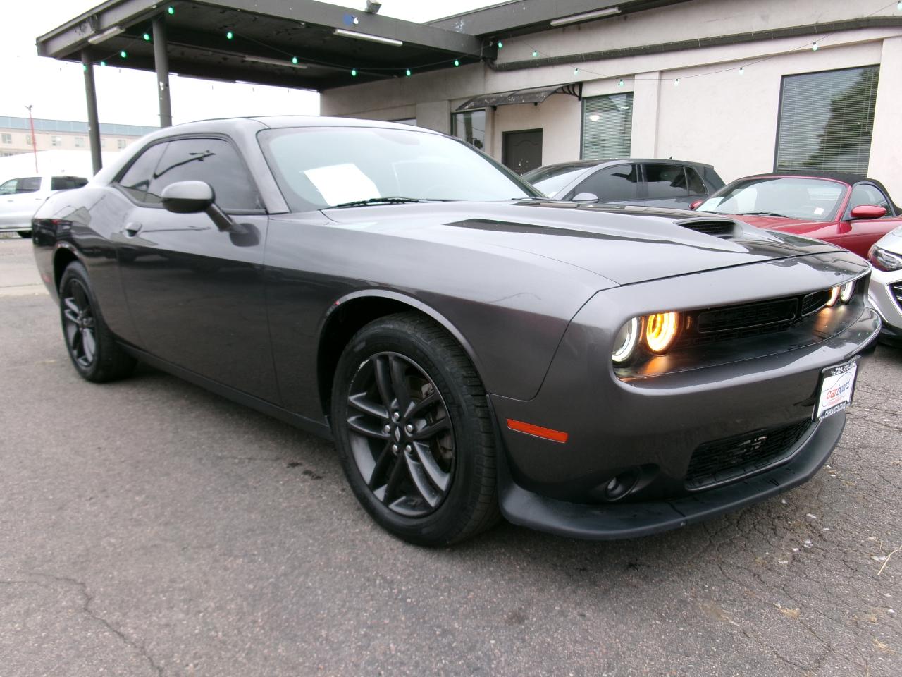 Dodge Challenger GT AWD 2019