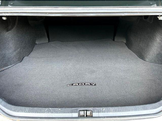 Toyota Camry SE 2019