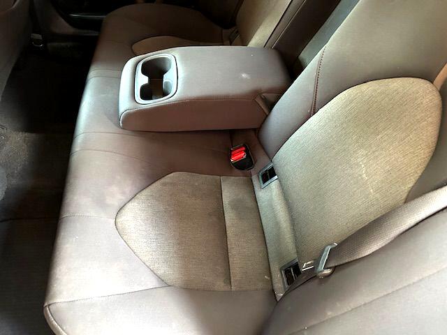 Toyota Camry SE 2019