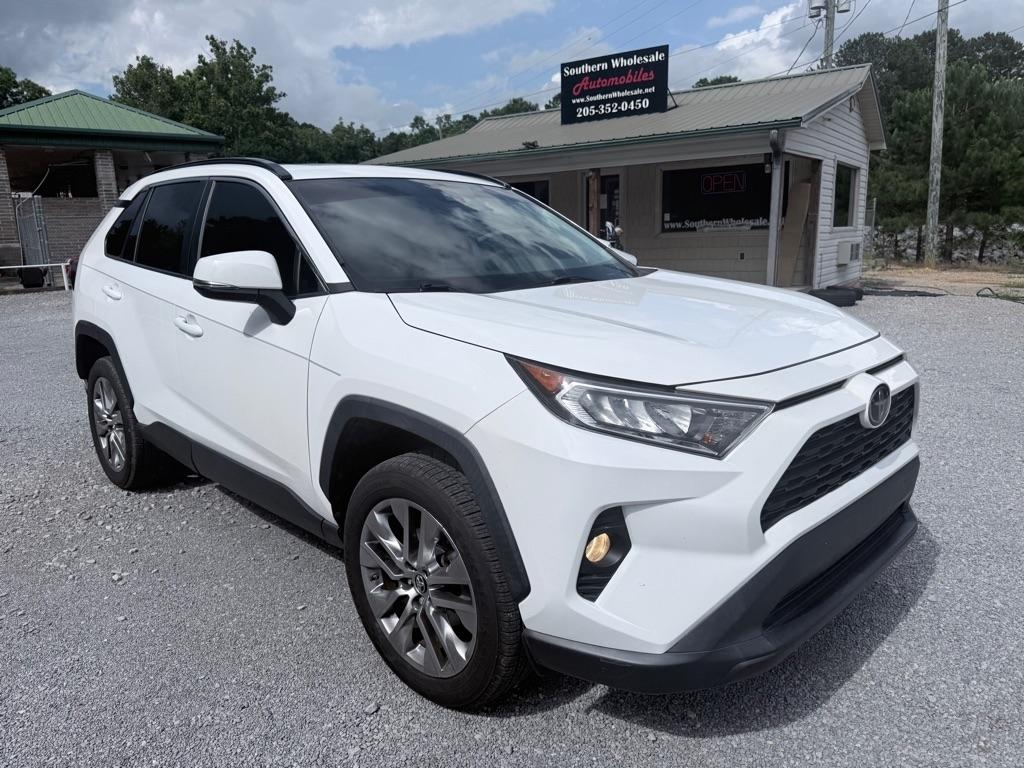 2019 Toyota RAV4 XLE Premium