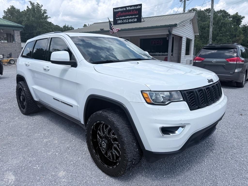 2021 Jeep Grand Cherokee Laredo E 2WD