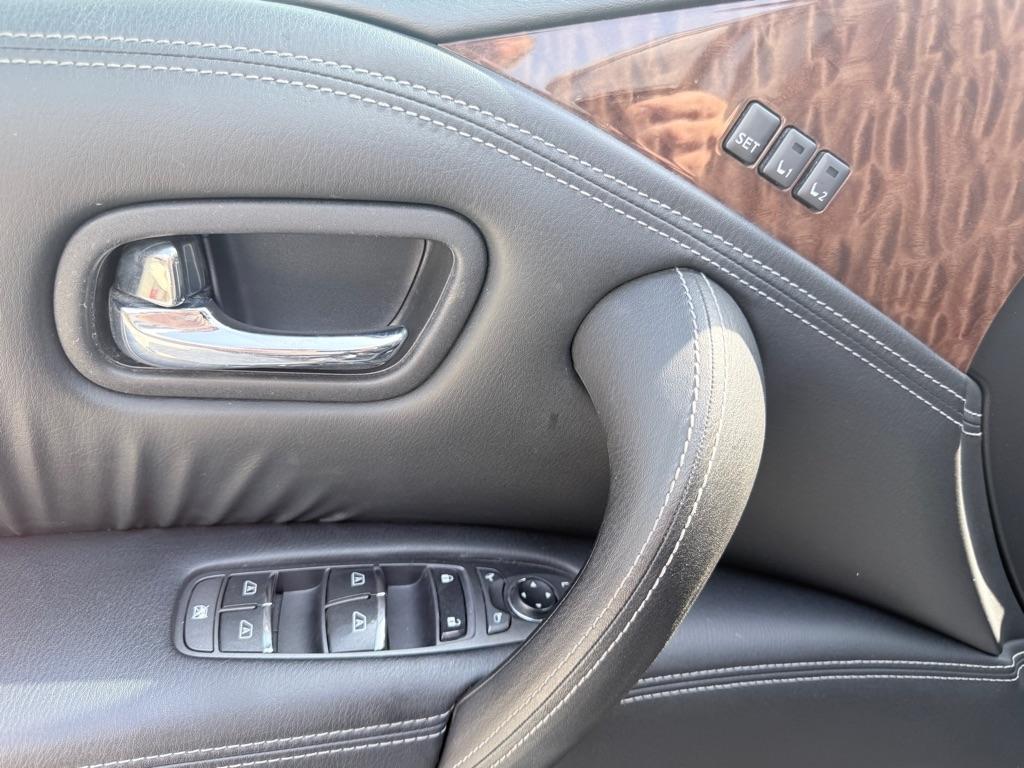 2019 Nissan Armada SL - Photo 9