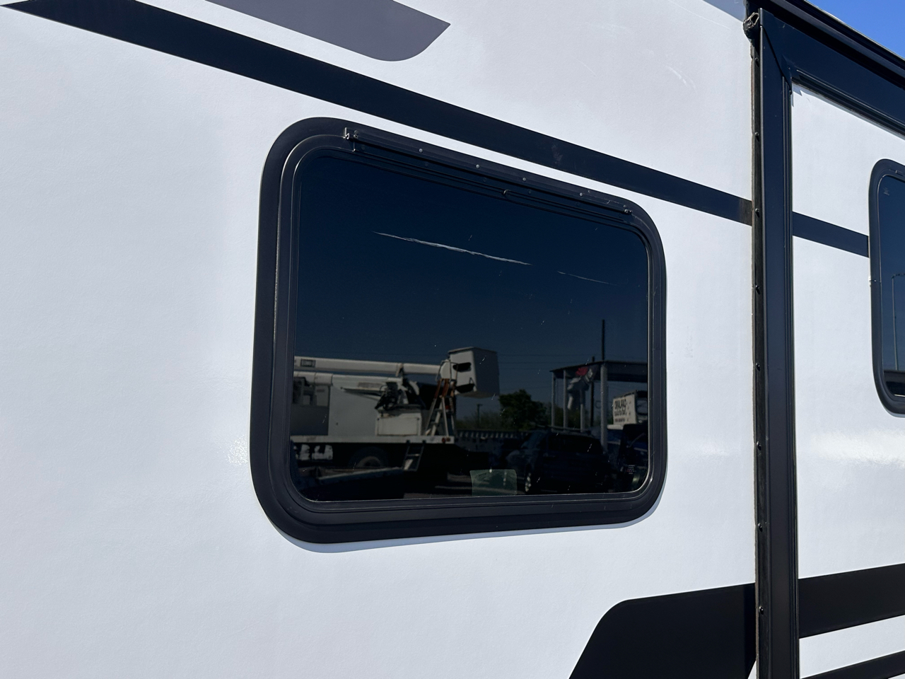 Coachmen Apex  2024 Coachmen Apex  2024