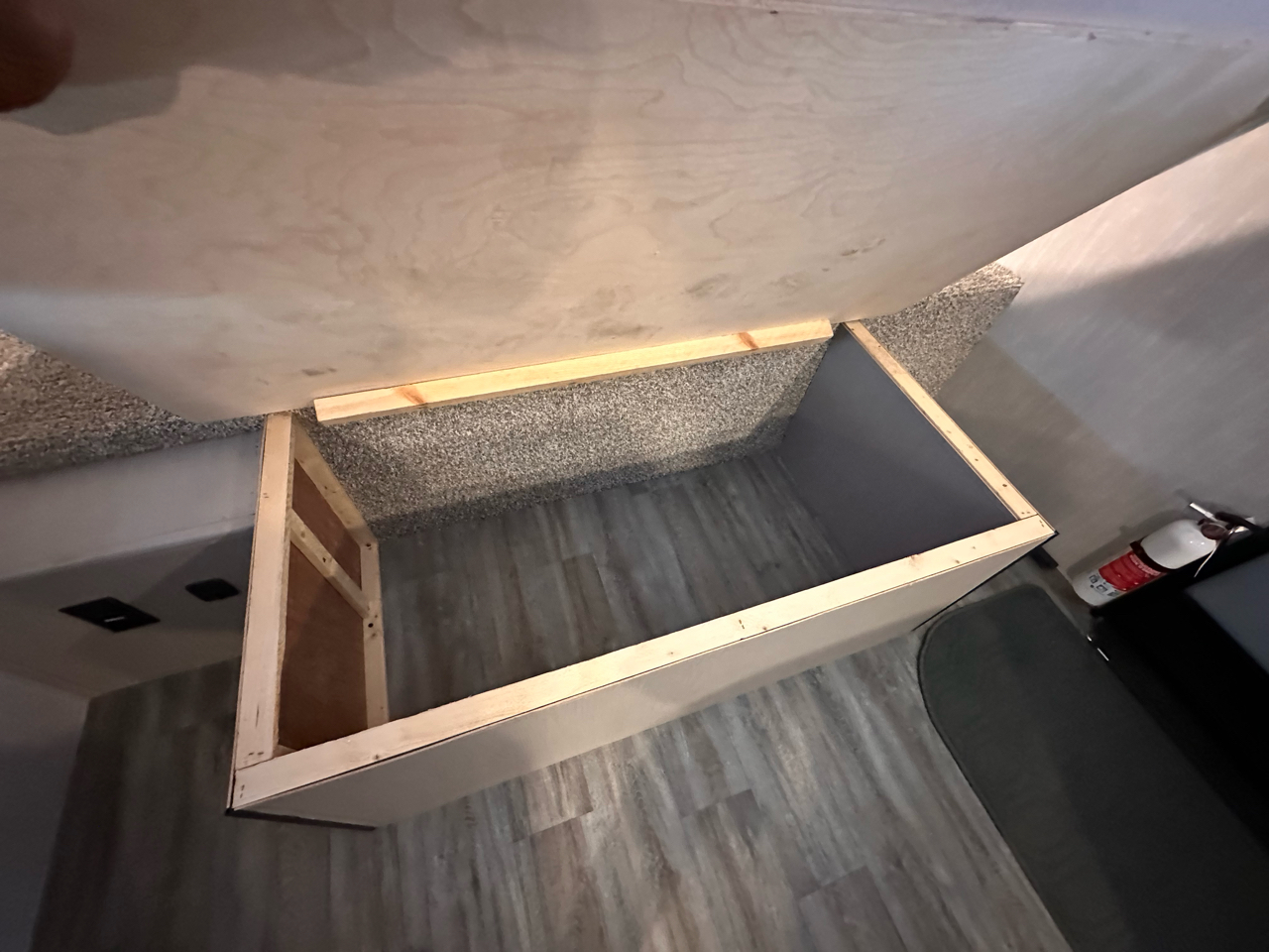 Coachmen Apex  2024 Coachmen Apex  2024