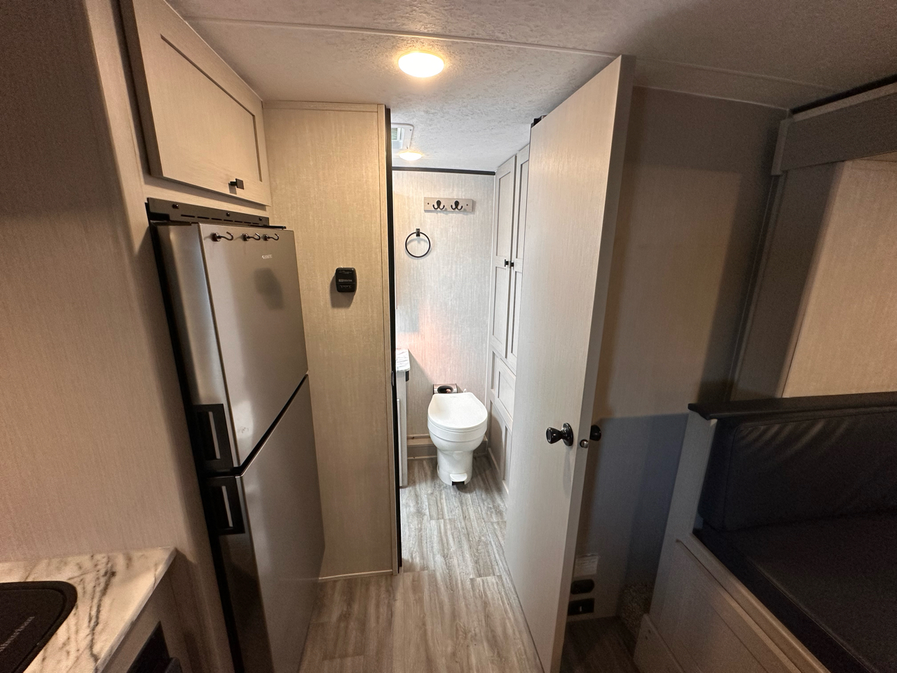 Coachmen Apex  2024 Coachmen Apex  2024