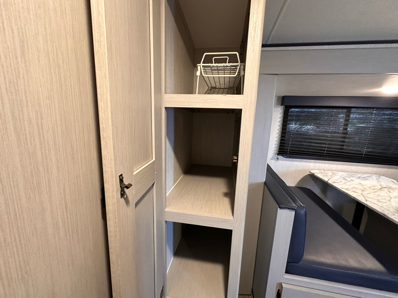 Coachmen Apex  2024 Coachmen Apex  2024