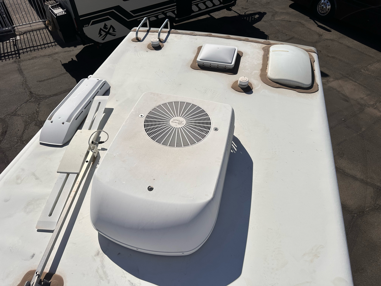 Itasca Navion  2008 Itasca Navion  2008