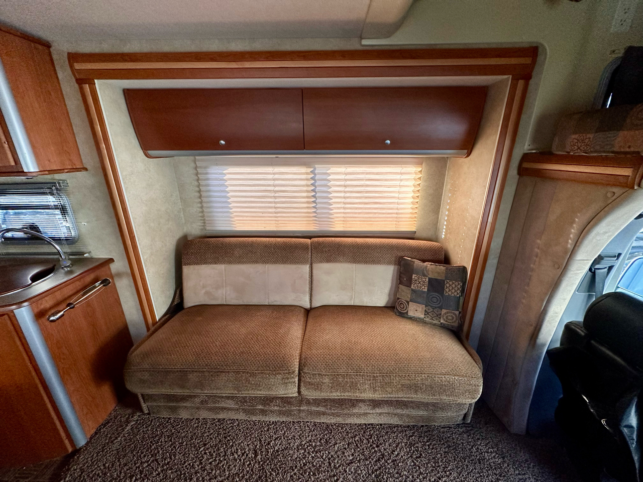 Itasca Navion  2008 Itasca Navion  2008