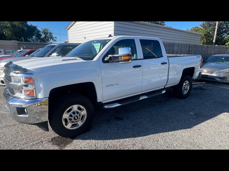 2015 Chevrolet Silverado 2500HD LT Crew Cab 2WD