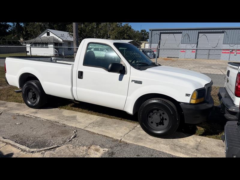 1999 Ford F-250 SD Lariat 2WD