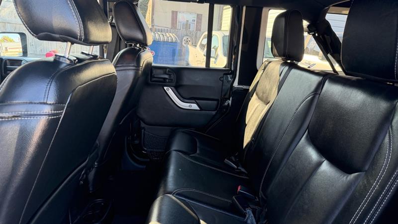 Jeep Wrangler Unlimited Rubicon 4WD 2016