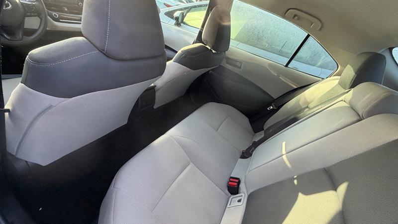 Toyota Corolla LE 2022