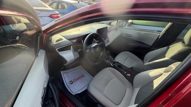 Toyota Corolla LE 2022