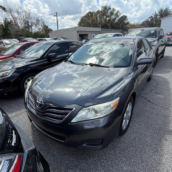 Toyota Camry  2011