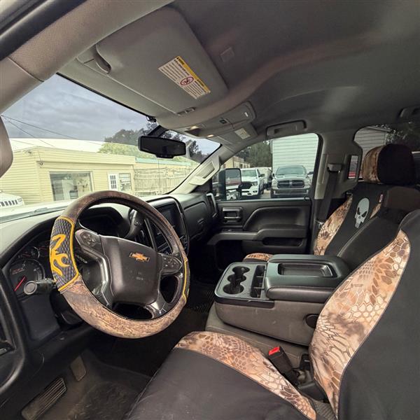 Chevrolet Silverado 2500HD LT Crew Cab 4WD 2018