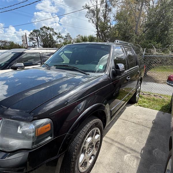 Ford Expedition Limited 2WD 2014