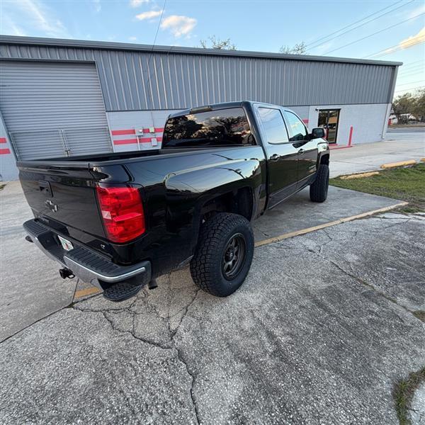 Chevrolet Silverado 1500 LT Crew Cab 2WD 2016
