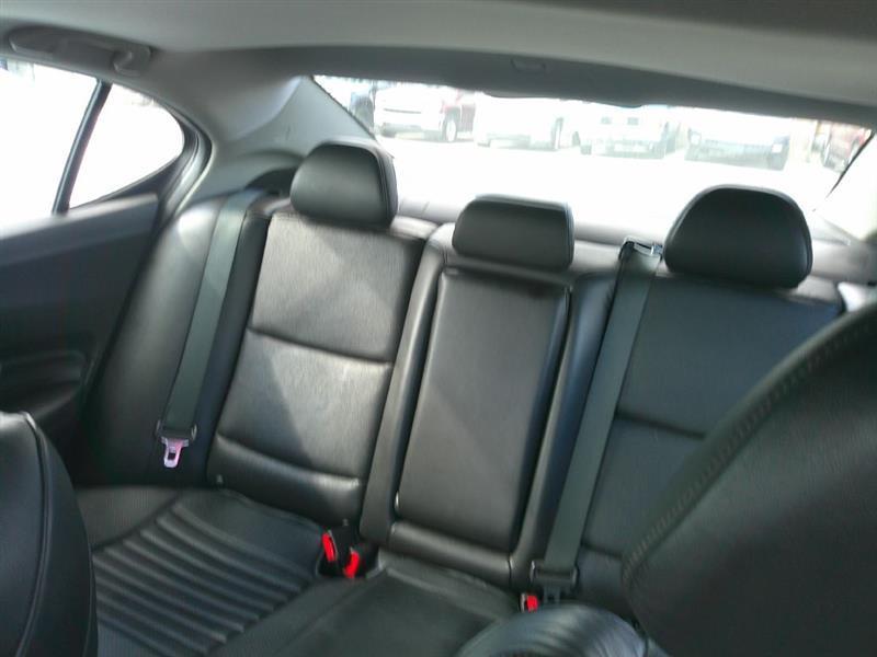 Acura TLX 9-Spd AT w/Technology Package 2015